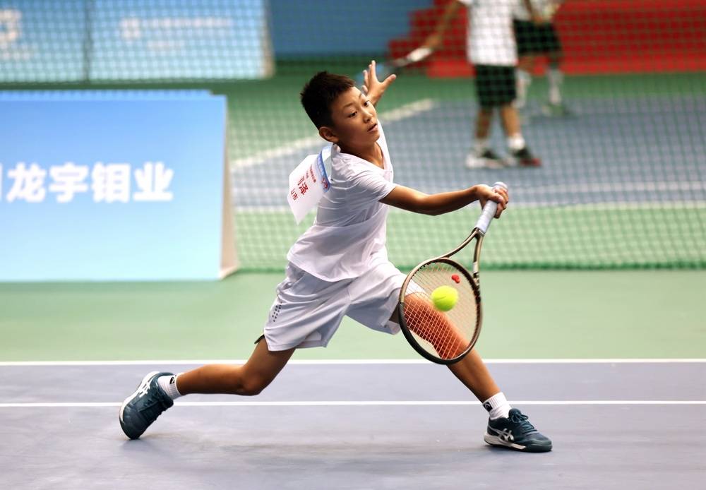 （网球青少年大满贯）网球少年目标“大满贯”赛场插图