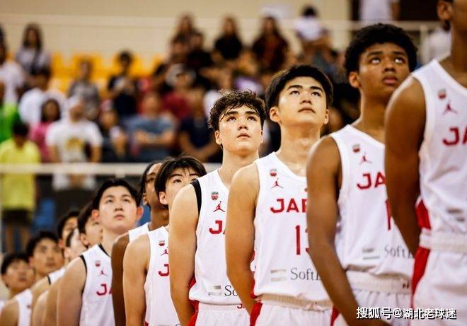脸都不要了！日本U16男篮3黑人1白人1华裔，未遇中国男篮已出局插图