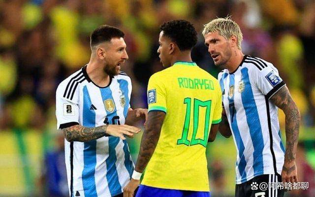 （巴西队最烂的10号）巴西10号巨星嘲讽梅西懦夫！球王回应，短短10字，尽显霸气插图