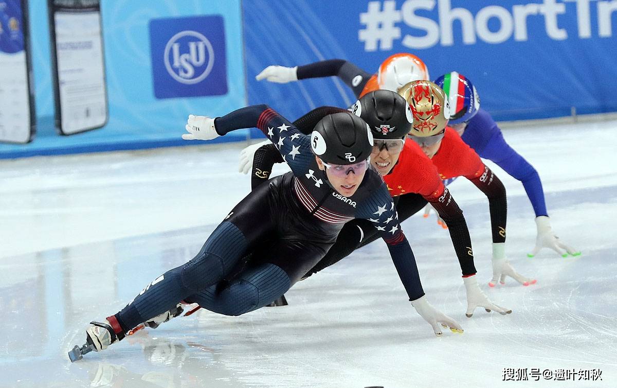 国际滑联短道速滑世界杯北京站 范可新再度亲吻冰面感恩冰迷支持插图